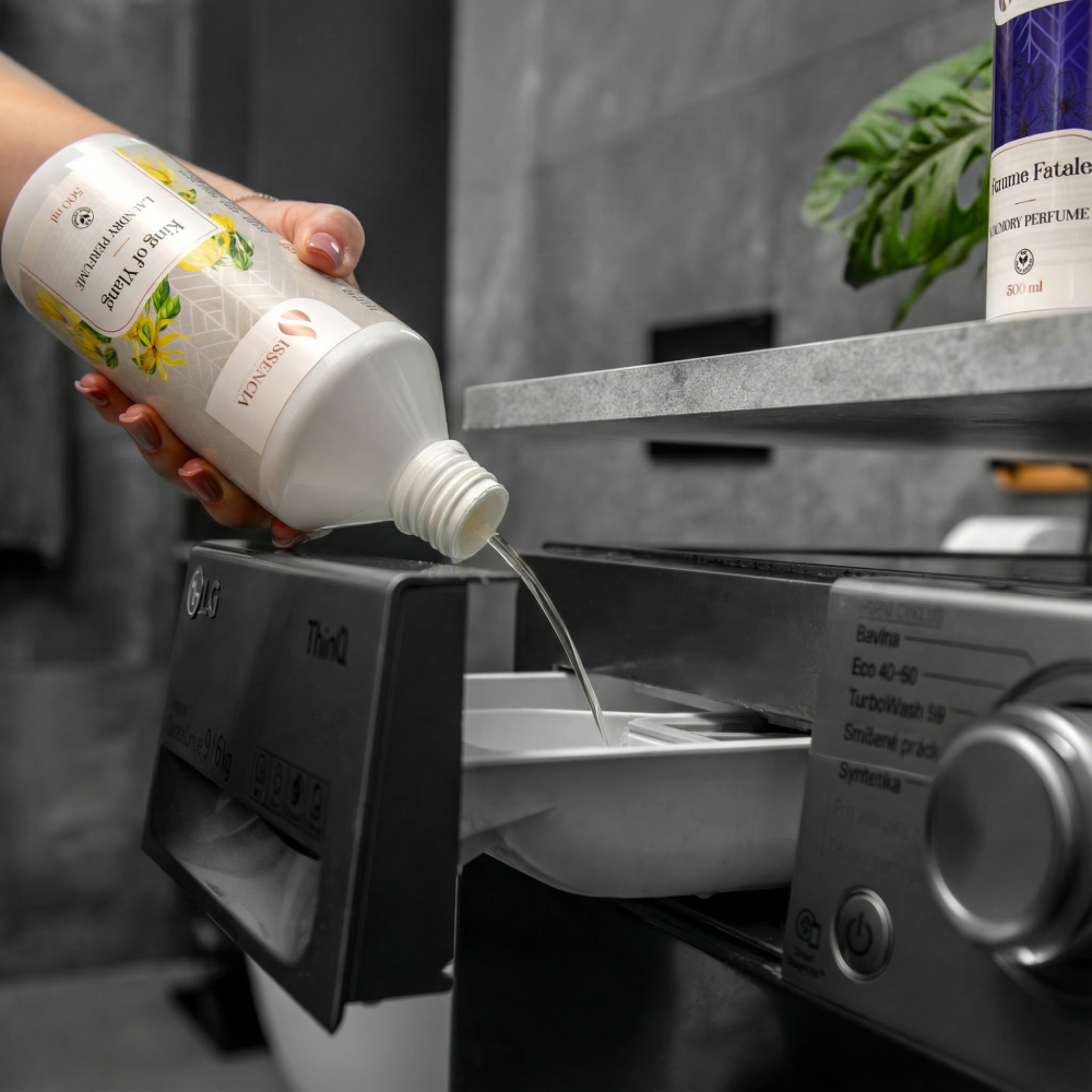 Môžete nalievať aj priamo z fľaštičky, podľa potreby.